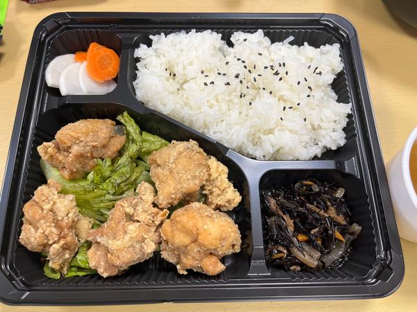 唐揚げ弁当